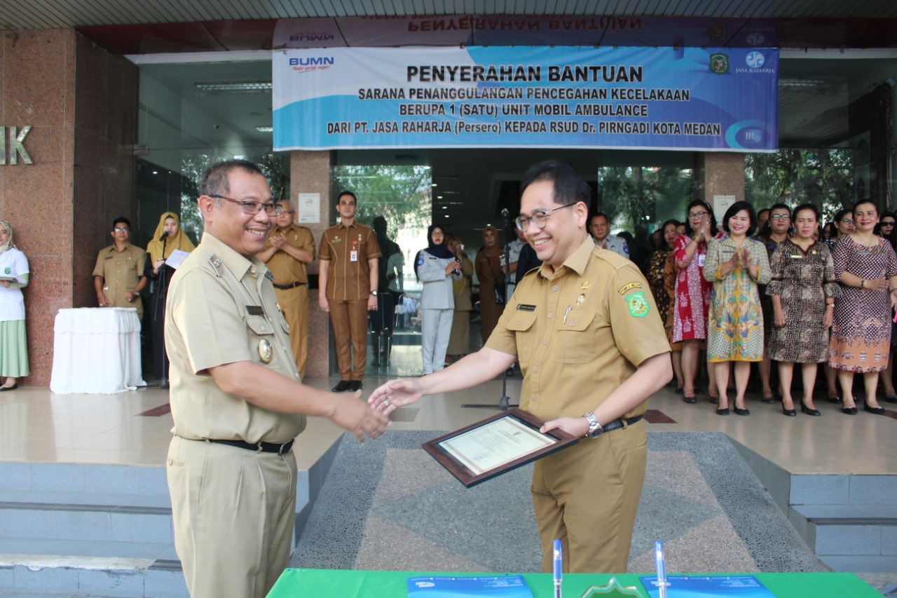 Penyampaian Sertifikat Akreditasi Rumah Sakit Pendidikan